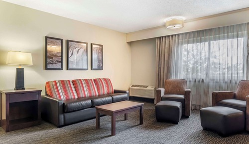 Standard Room, 2 Queen Beds, Non Smoking (with Sofabed)
