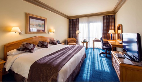 Superior Room, Pool View