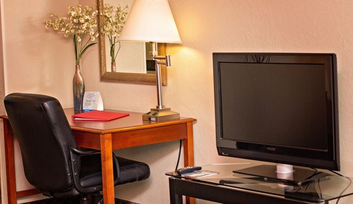 Suite, 1 King Bed, Non Smoking, Kitchen