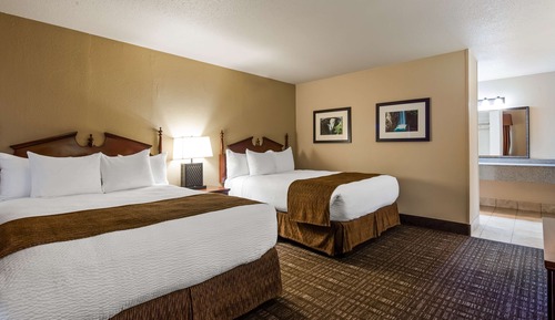 Standard Room, 2 Queen Beds, Non Smoking, Refrigerator