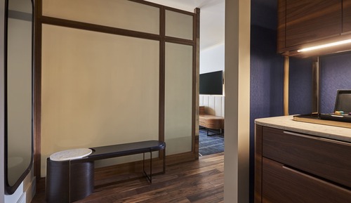 Deluxe Room, 1 King Bed