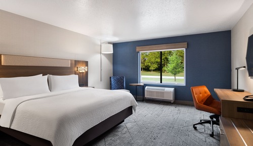 Standard Room, 1 King Bed