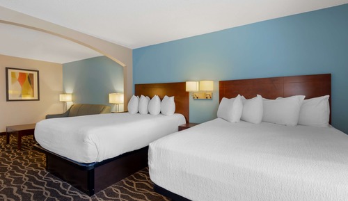 Suite, 2 Queen Beds, Non Smoking, Refrigerator & Microwave (with Sofabed)