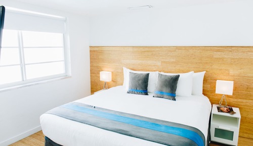 Suite, 1 King Bed