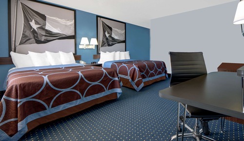Standard Room, 1 Queen Bed