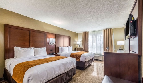 Standard Room, 2 Queen Beds, Non Smoking
