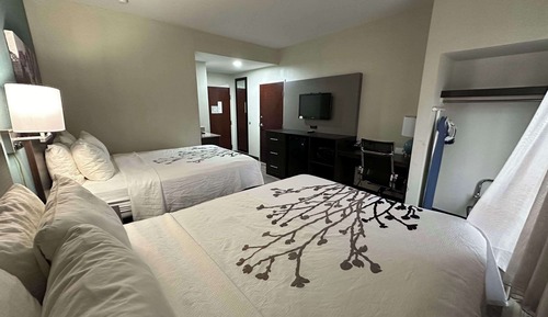 Room, 2 Queen Beds, Accessible, Non Smoking
