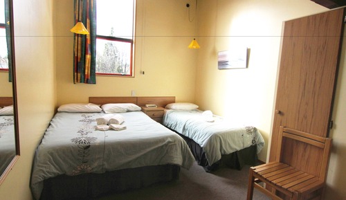 One Bedroom Twin