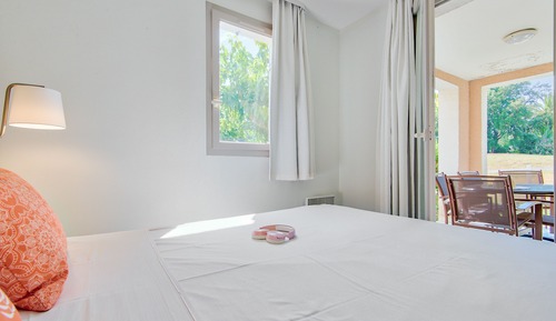 Apartment 6 people - 1 bedroom + 1 sleeping alcove - Terrace or balcony
