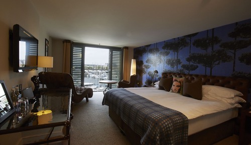 Luxury Double Room, 1 King Bed, Marina View
