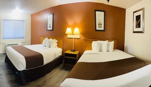 Standard Double Room, 2 Double Beds Non-smoking