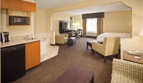 Deluxe Suite, 1 King Bed, Non Smoking