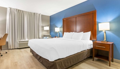 Room, 1 King Bed, Accessible, Non Smoking
