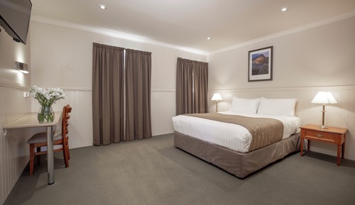 One Bedroom Apartment