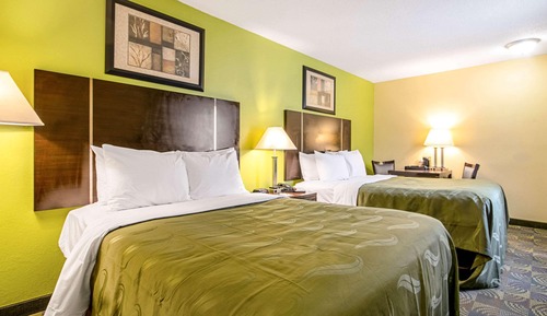 2 Double Beds, Nonsmoking Exterior Corridors