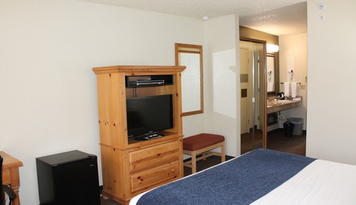 Room, 1 King Bed, Accessible, River View (Non-Smoking)