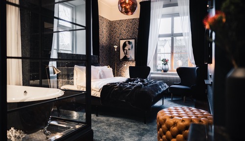 Junior Suite, 1 King Bed, Non Smoking
