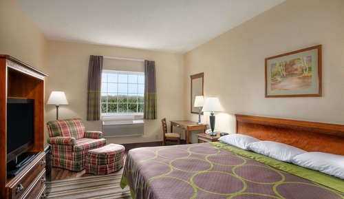 Room, 1 King Bed, Accessible, Non Smoking (Mobility)