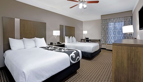 Room, 2 Queen Beds, Non Smoking