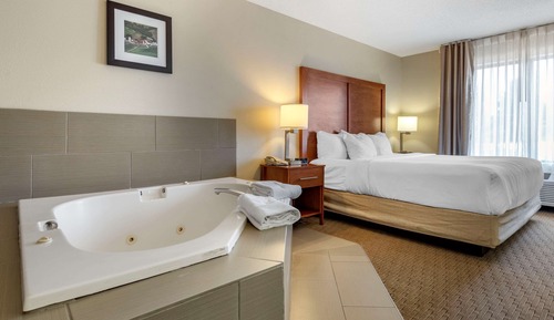 Room, 1 King Bed, Accessible, Non Smoking