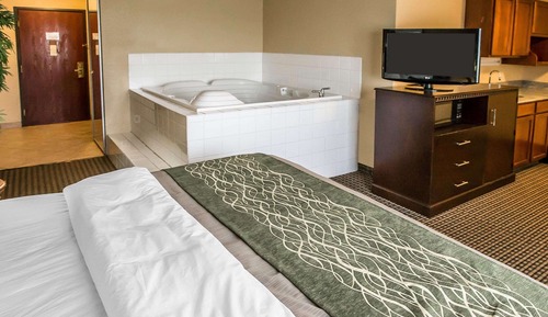 Suite, 1 King Bed, Non Smoking