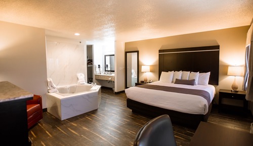 Deluxe Studio Suite
