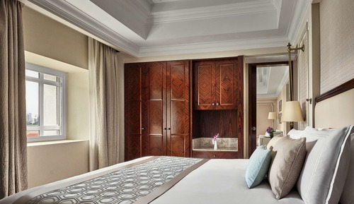 Premier Collyer Suite