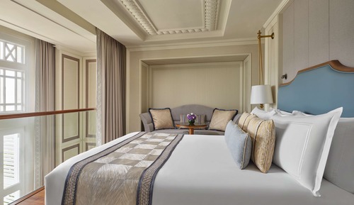 Loft Suite