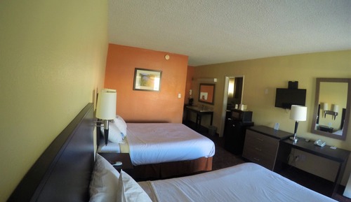 Room, Multiple Beds, Non Smoking