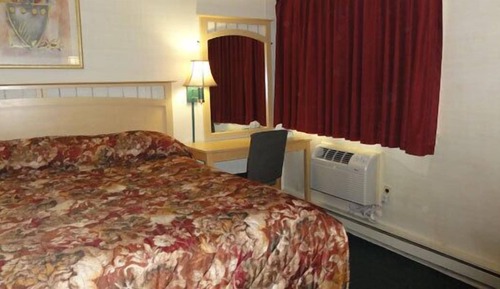 Standard Room, 1 King Bed