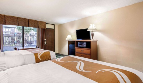 Standard Room, 2 Queen Beds, Non Smoking