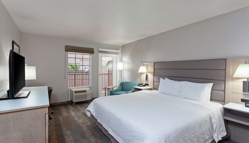 Room, 1 King Bed, Accessible, Non Smoking