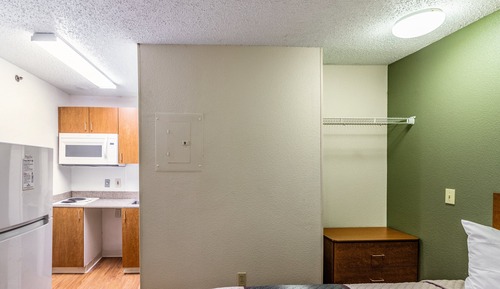 Standard Studio, 2 Queen Beds, Non Smoking