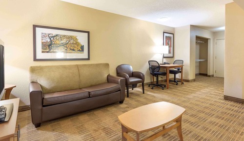 Deluxe Studio, 2 Double Beds, Non Smoking