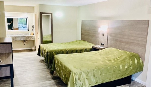 Standard Room, 2 Queen Beds, Smoking