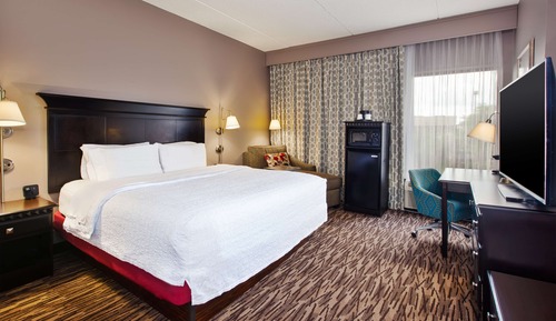 One King Bed, Non-Smoking