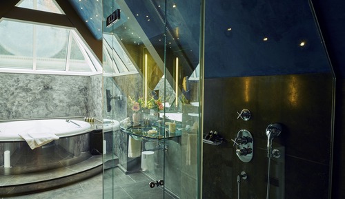 Suite (Etoile)