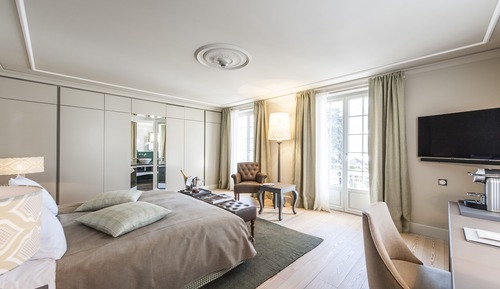 Grand Deluxe Chic Room