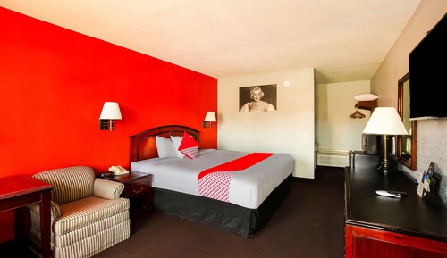 Premium Room, 1 King Bed