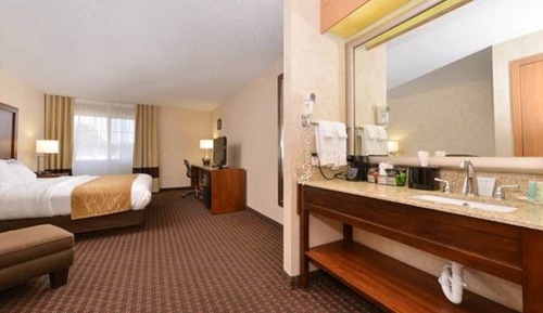 Standard Room, 2 Queen Beds, Non Smoking, River View
