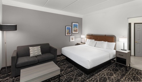 Deluxe Room, 1 King Bed, Non Smoking