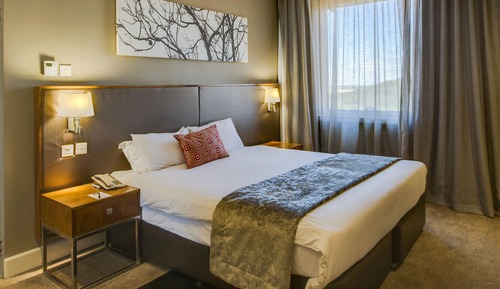 Towers Luxury Room 