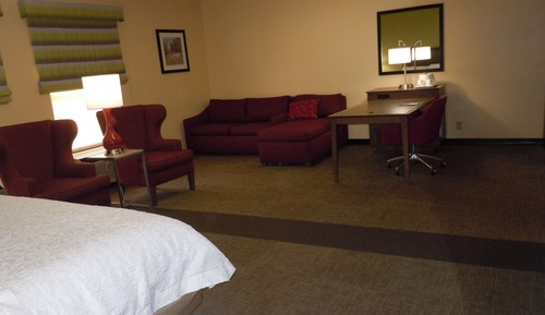Suite, 1 King Bed, Non Smoking