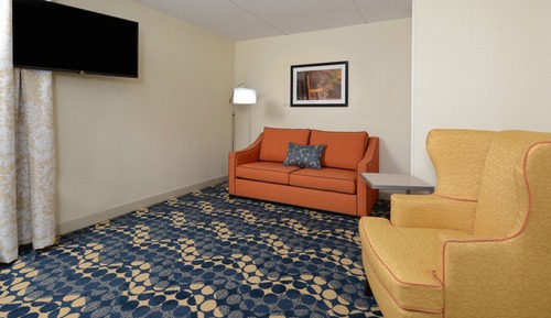 Room, Multiple Beds, Accessible, Bathtub (Mobility & Hearing)