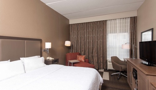 One king bed non smoking