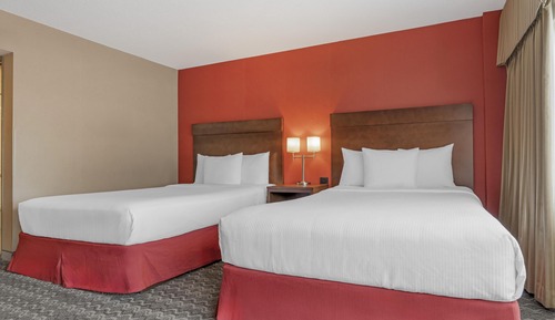 Suite, 2 Queen Beds, Non Smoking, Refrigerator & Microwave (with Sofabed)
