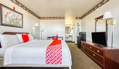Room, 1 King Bed, Accessible