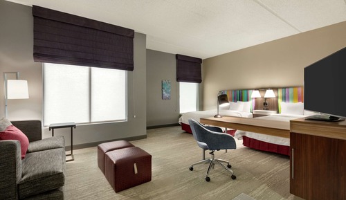 Room, 2 Queen Beds, Accessible (Roll-in Shower)