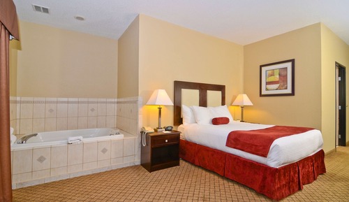 Standard Single Room, 1 Queen Bed, Non Smoking, Jetted Tub