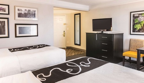 Room, 2 Double Beds, Non Smoking